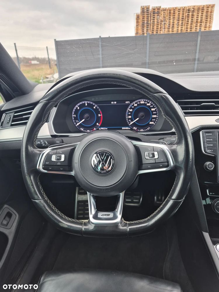 Volkswagen Passat 2.0 TDI SCR (BlueMotion Technology) DSG Highline - 27