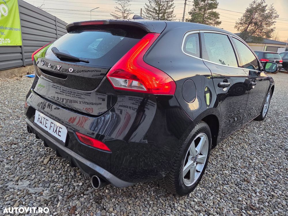 Volvo V40 D2 Momentum - 4