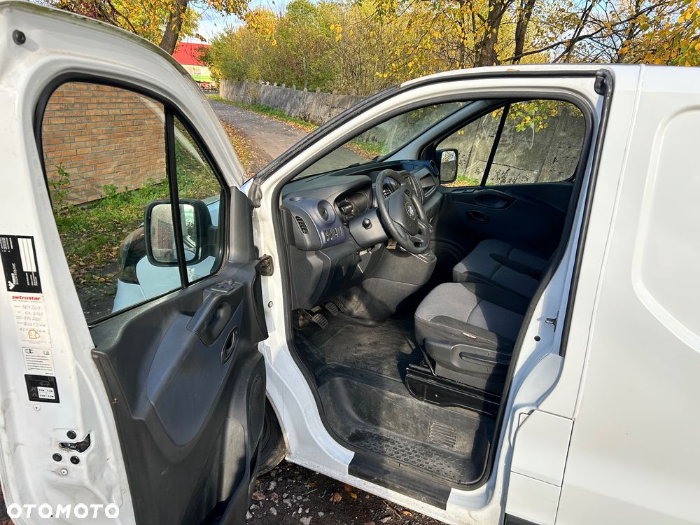 Opel Vivaro - 6