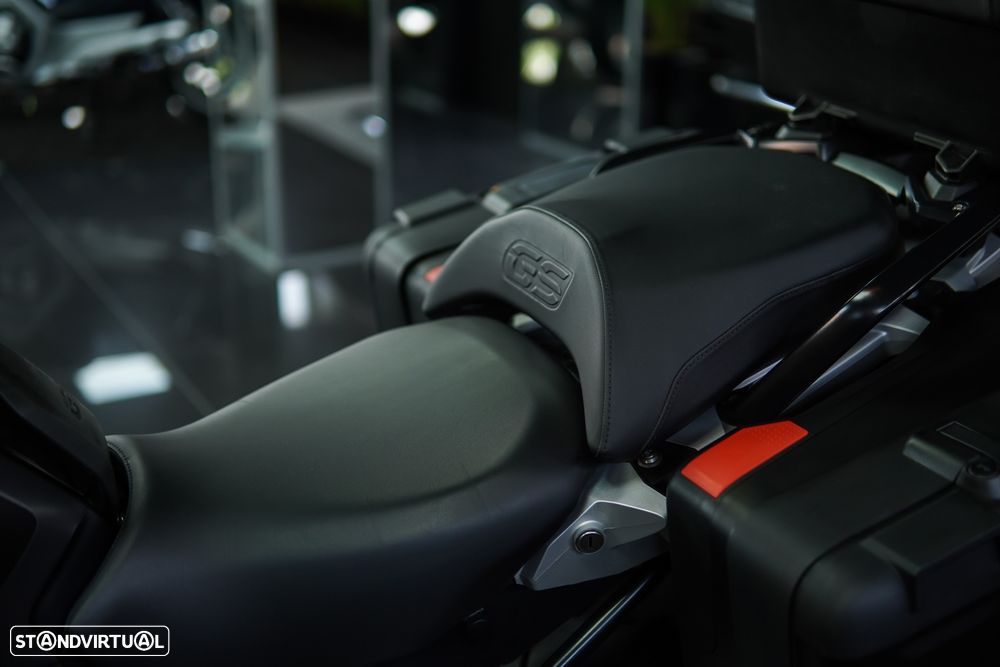 BMW R 1250 GS TRIPLE BLACK Rebaixada - 20