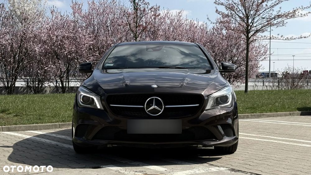 Mercedes-Benz CLA 250 7G-DCT Urban - 1