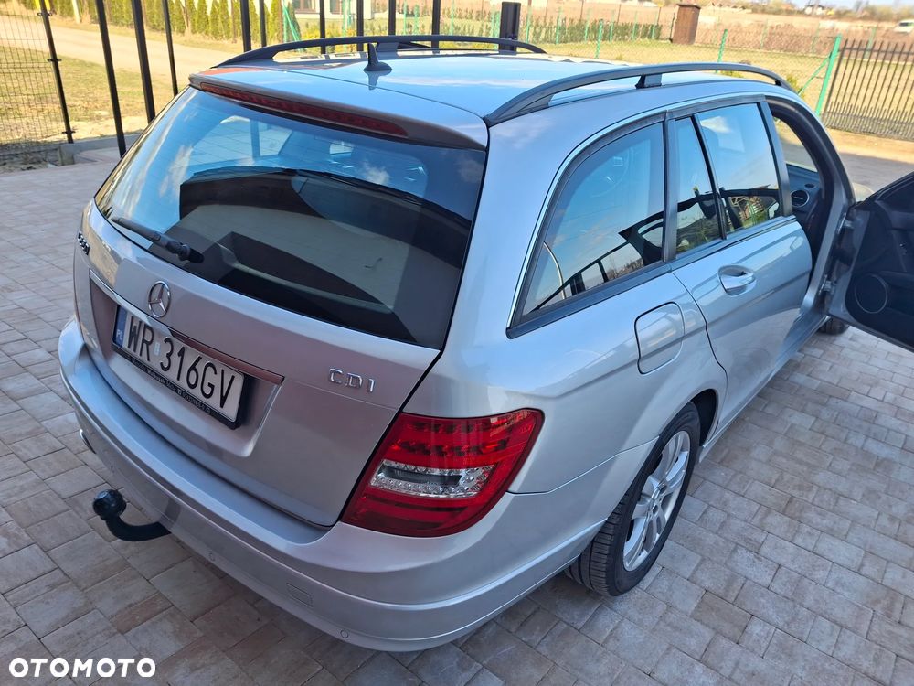 Mercedes-Benz Klasa C 220 CDI DPF BlueEFFICIENCY Edition - 9