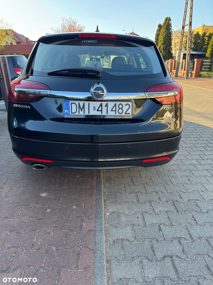 Opel Insignia - 8