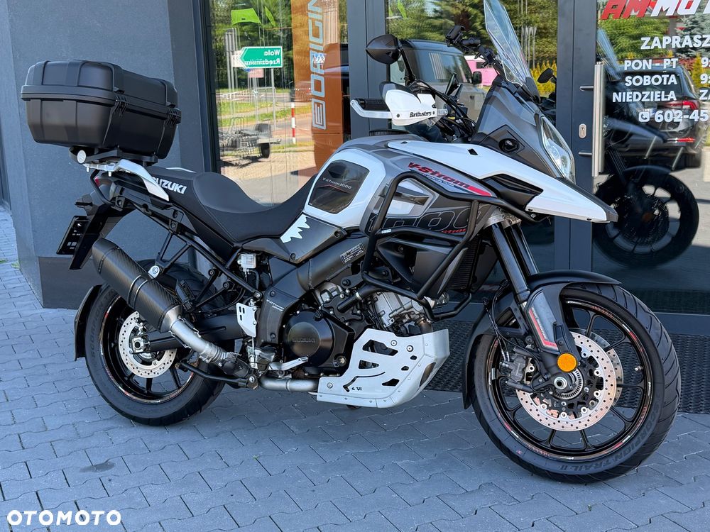 Suzuki V-STROM - 1
