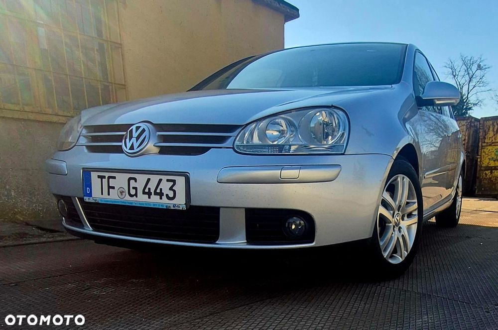 Volkswagen Golf 1.6 FSI Goal - 3