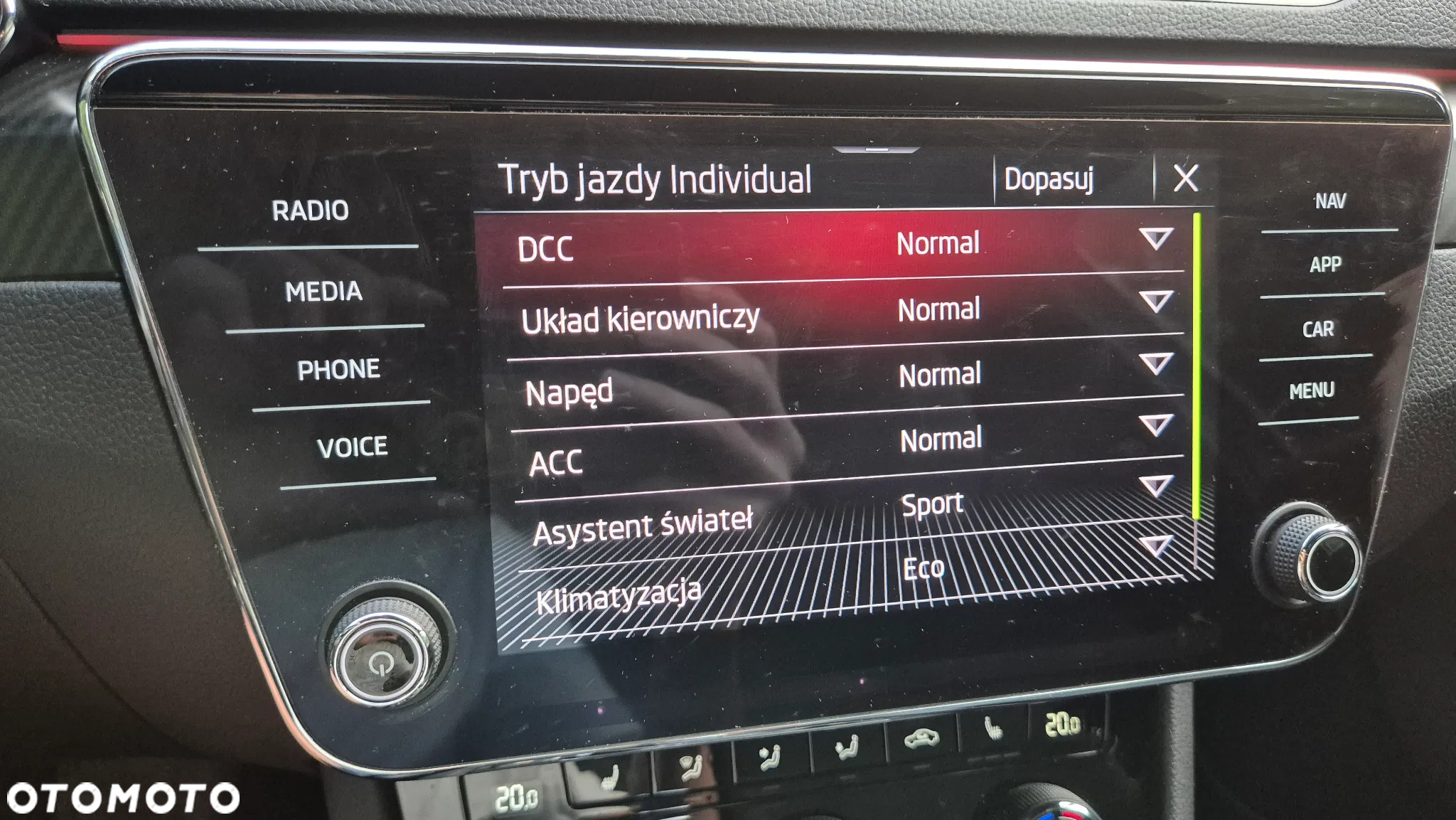Skoda Superb 2.0 TSI 4x4 Sportline DSG - 24