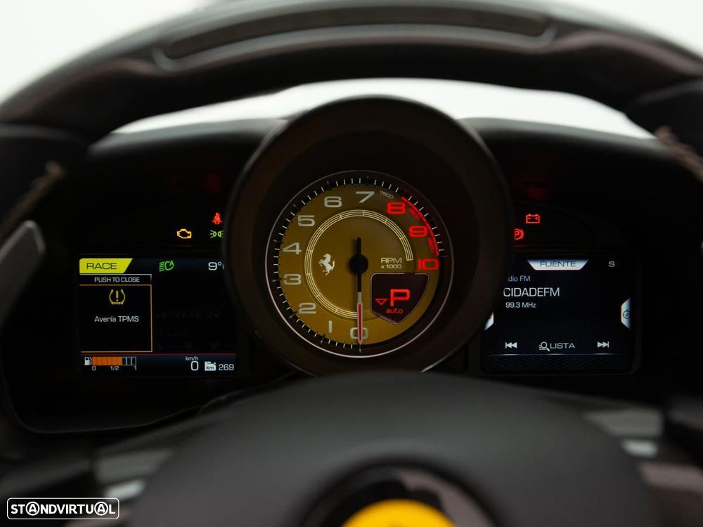 Ferrari F8 Tributo Spider - 22