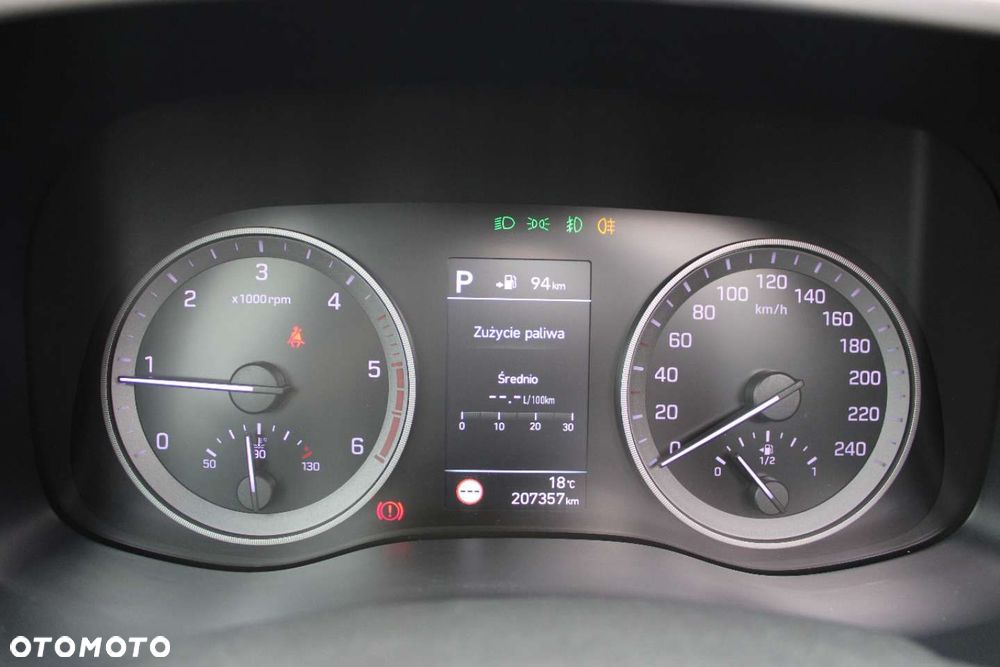 Hyundai Tucson blue 1.6 CRDi 2WD DCT Premium - 31