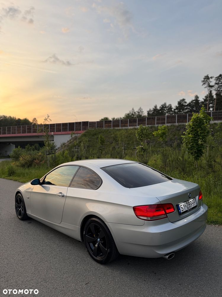 BMW Seria 3 320d - 3