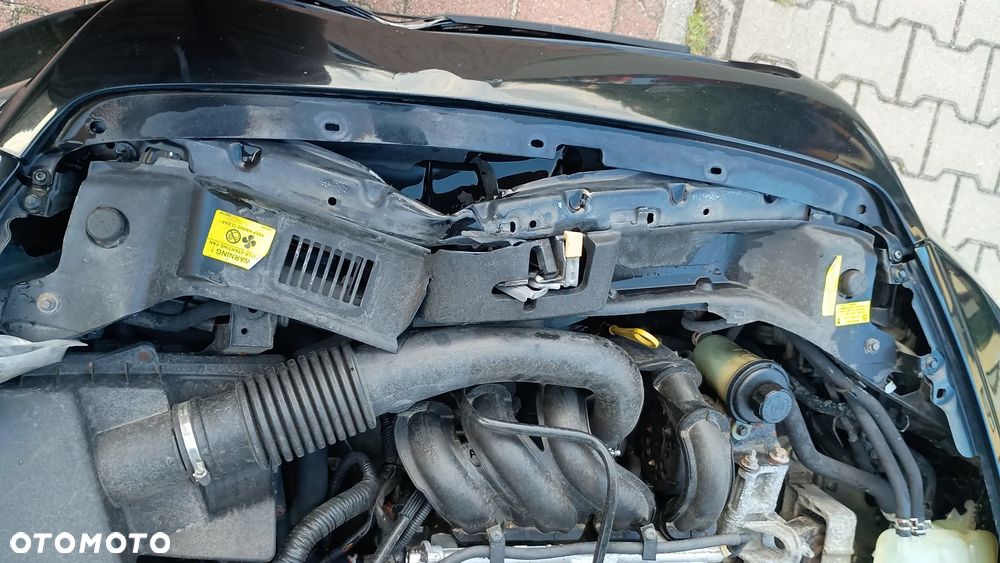 Volvo S40 1.6 Momentum - 13