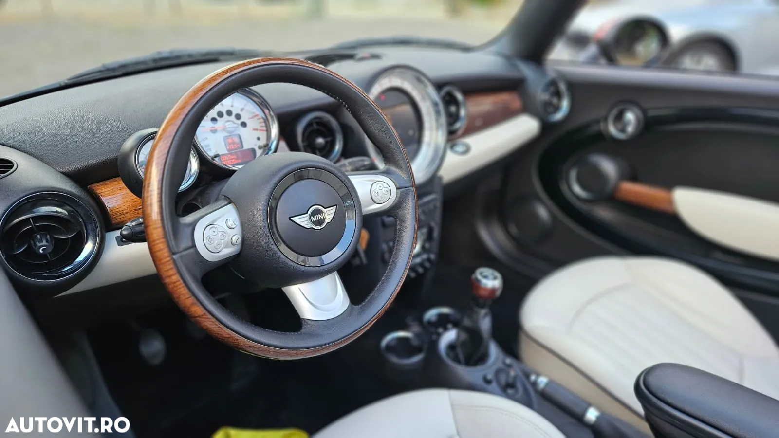 Mini Cooper Cabrio - 25