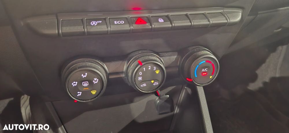 Dacia Duster TCe 100 Essential - 7