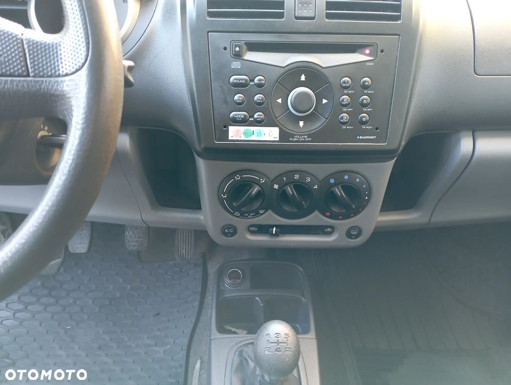 Suzuki Ignis 1.5 Four Grip Club 4 Seasons - 10