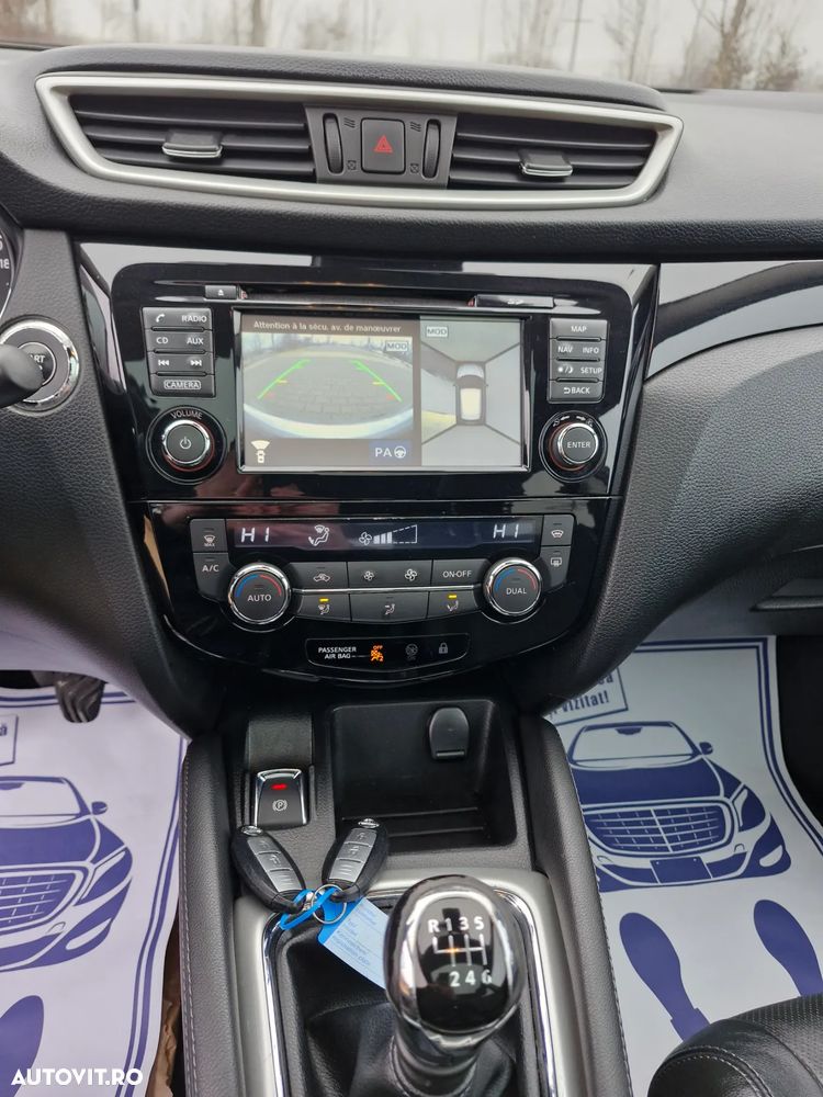 Nissan Qashqai 1.2 DIG-T TEKNA - 9