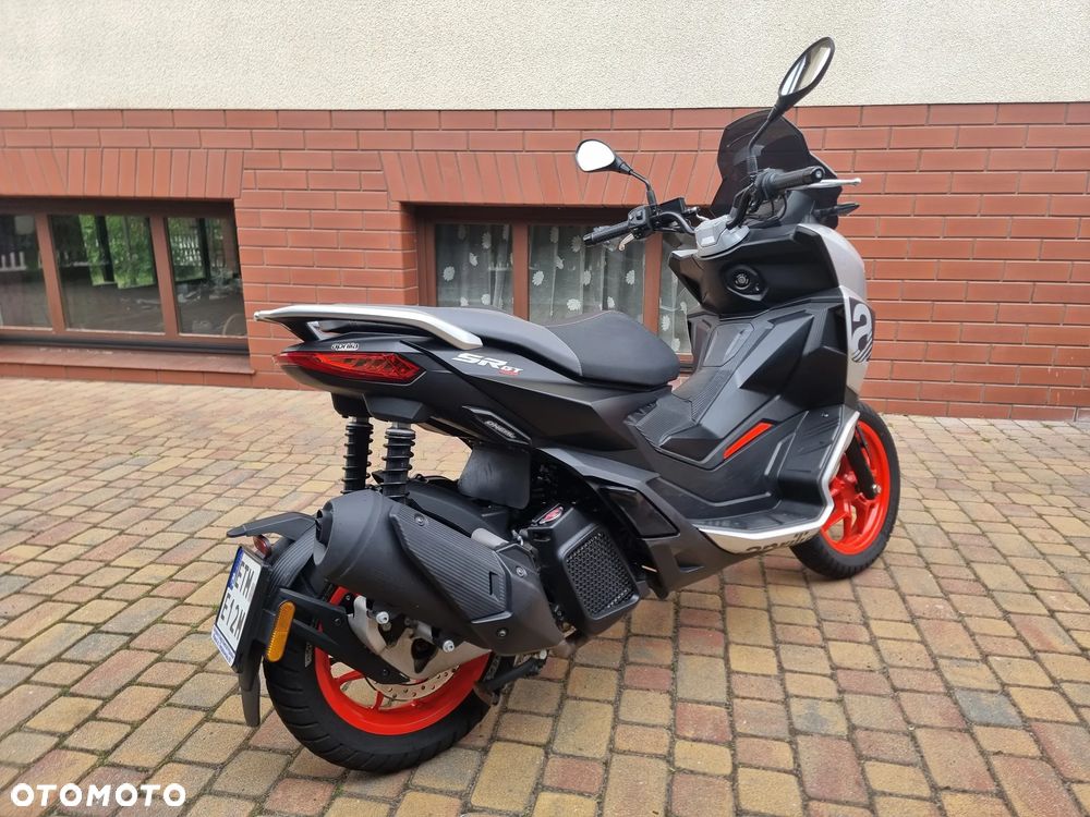 Aprilia SR - 3