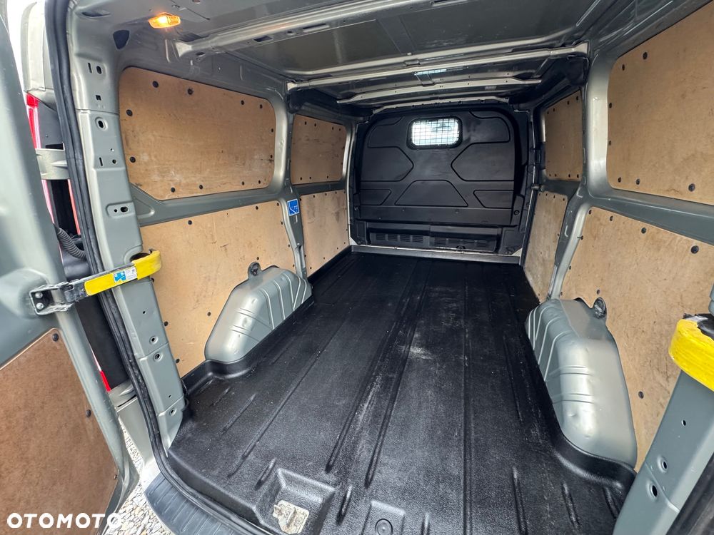 Ford Transit Custom - 22