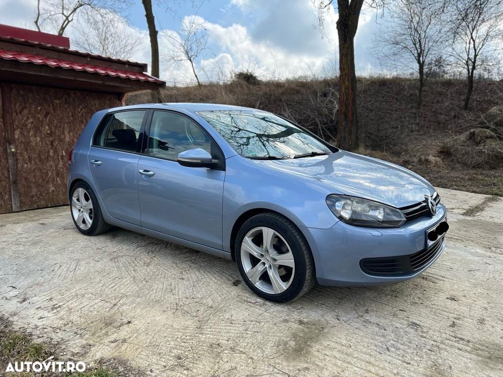 Volkswagen Golf 1.6 TDI DPF Style - 1