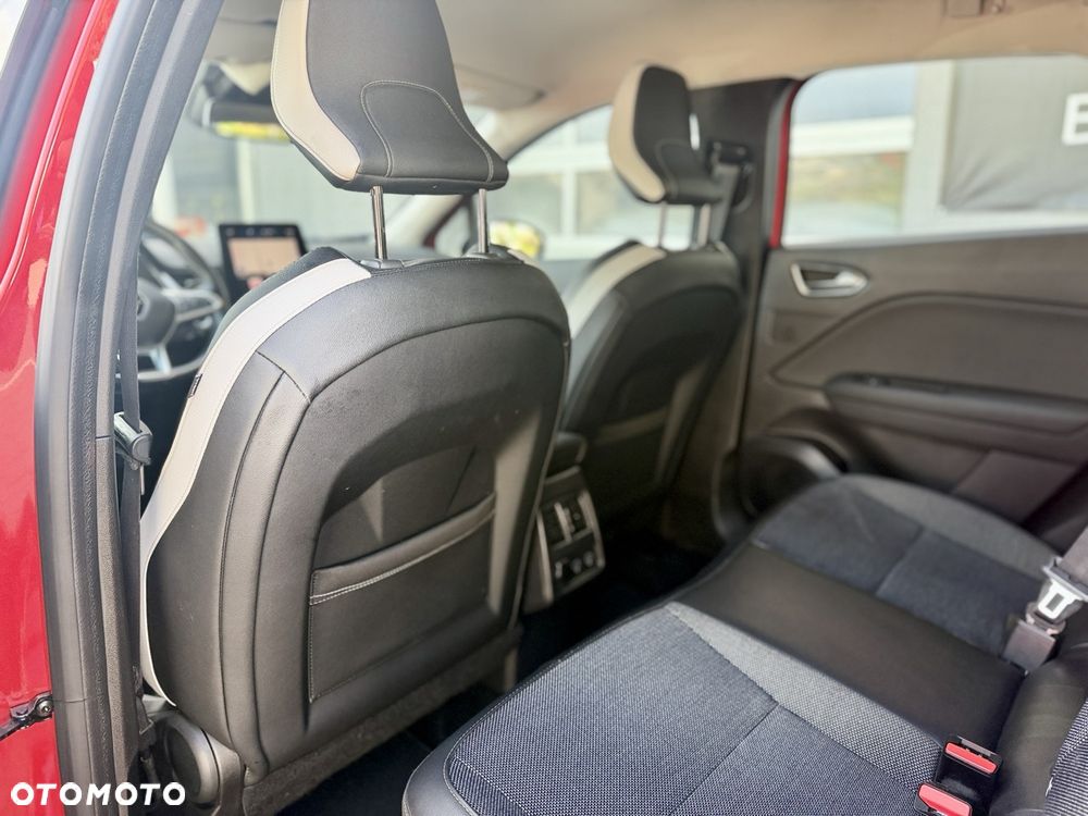 Renault Captur 1.3 TCe Intens EDC - 25