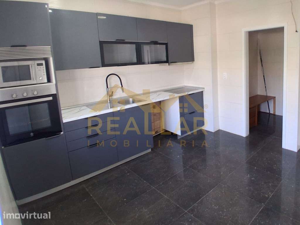 Excelente Oportunidade | Apartamento Repleto de Luz Natural com 3 F... - Grande imagem: 4/23