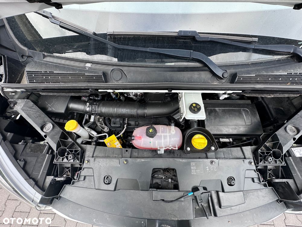 Renault Trafic - 21