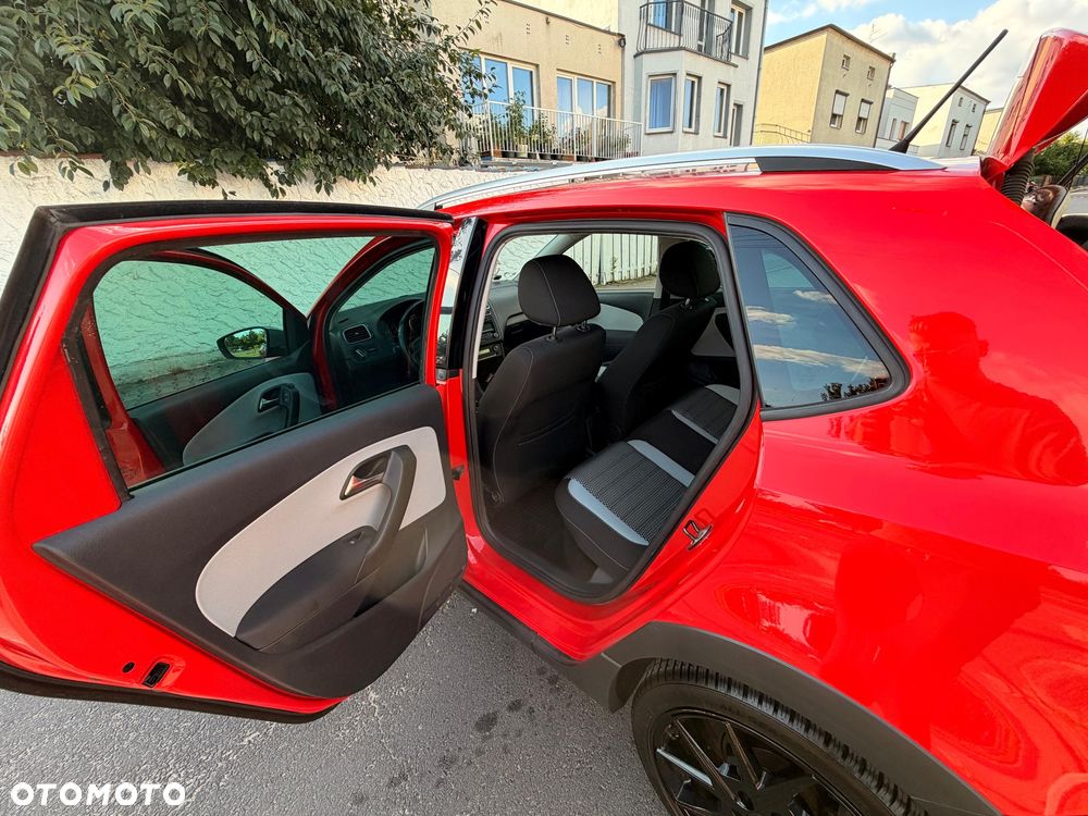 Volkswagen Polo 1.2 TSI Cross - 7