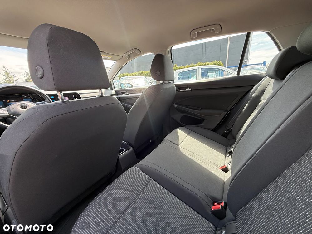 Volkswagen Golf 1.0 TSI - 7