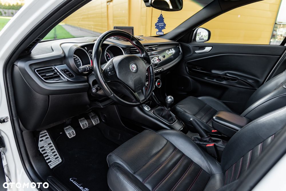Alfa Romeo Giulietta 1.8 TBi 16V Quadrifoglio Verde - 18