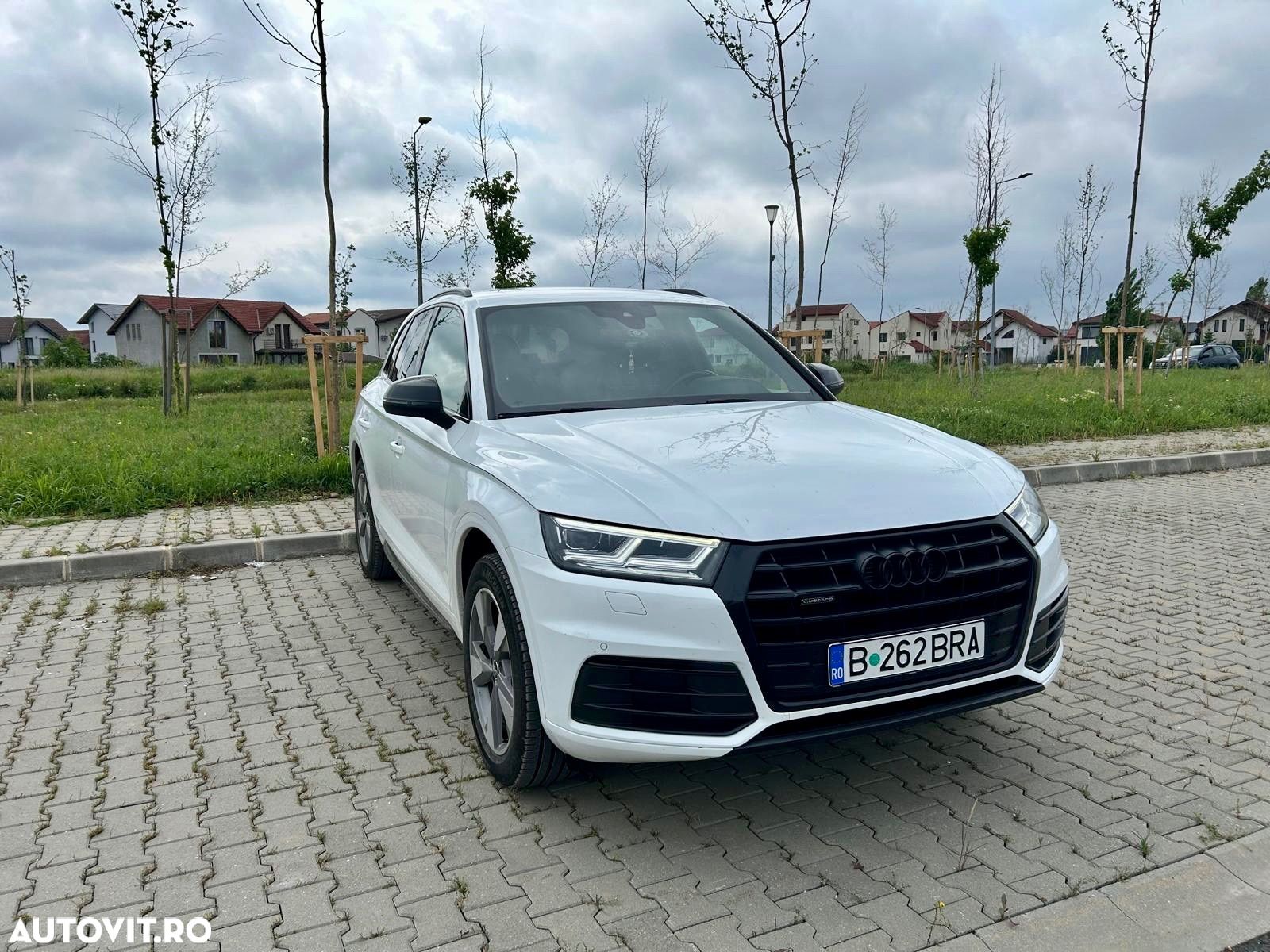 Audi Q5 2.0 40 TDI quattro S tronic Design - 1