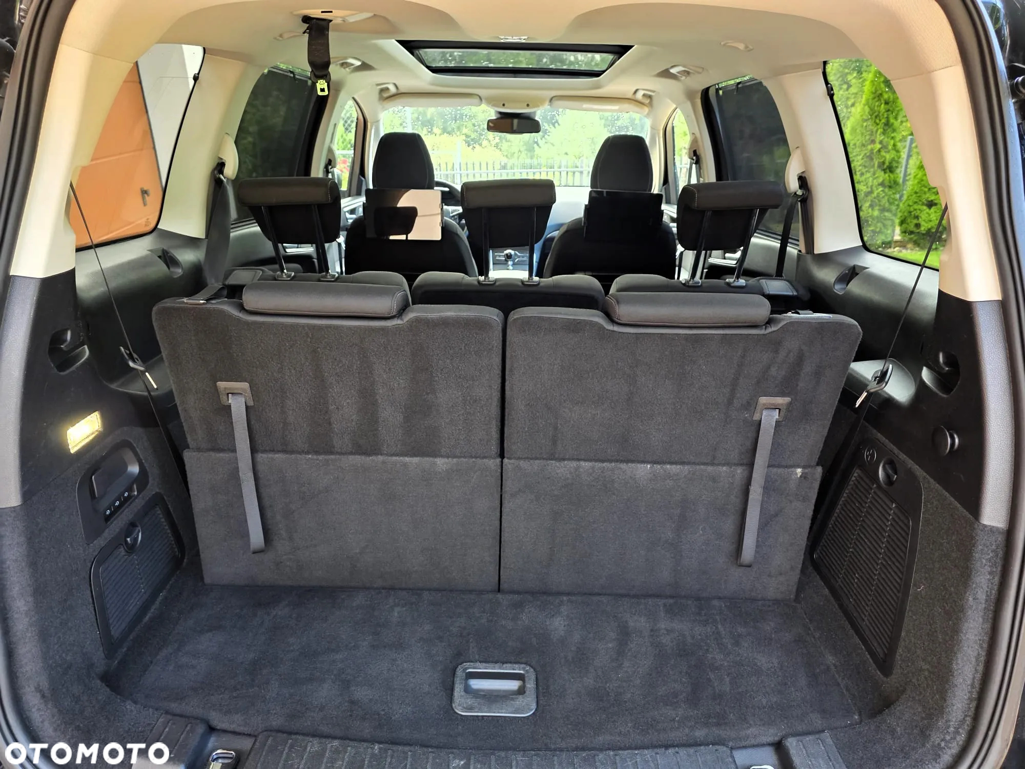 Ford Galaxy 2.0 EcoBlue Titanium - 22