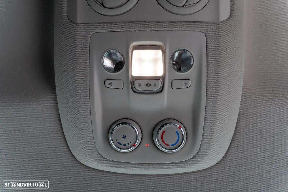 Peugeot Traveller 1.5 BlueHDi L2H1 Active Standard - 26