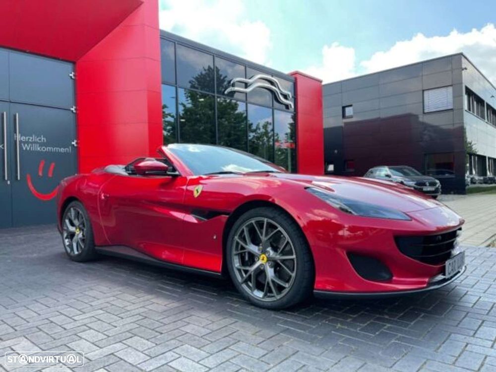 Ferrari Portofino - 7