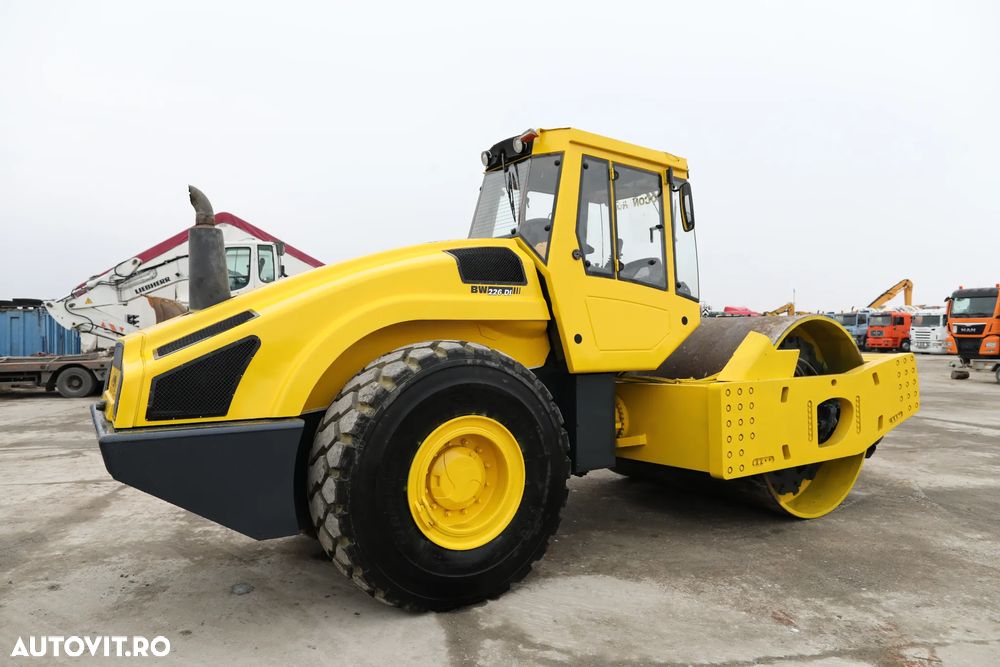 Bomag BW 226 DI-4 - 3