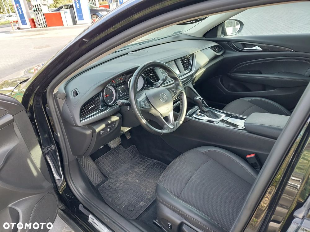 Opel Insignia 1.5 T Enjoy S&S - 13