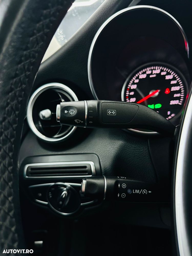 Mercedes-Benz C 220 d 9G-TRONIC Exclusive - 29