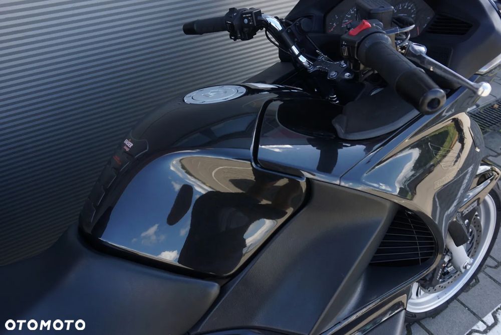 Honda NTV - 6