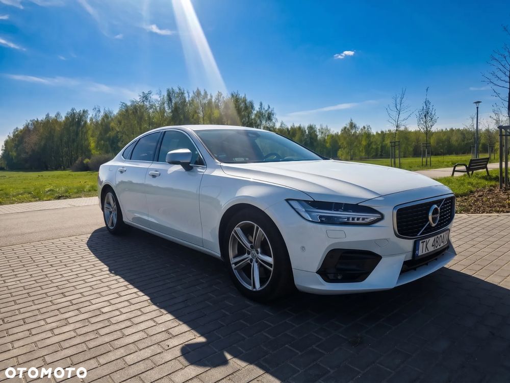 Volvo S90 T6 AWD R-Design - 4