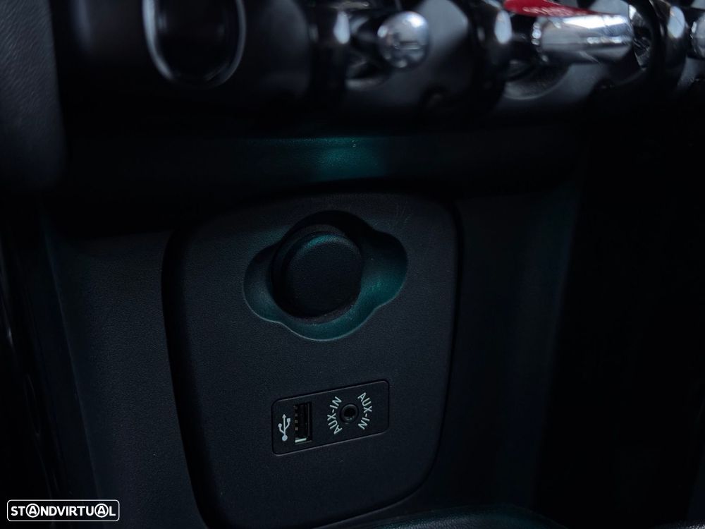 MINI 3 Portas Cooper D - 20