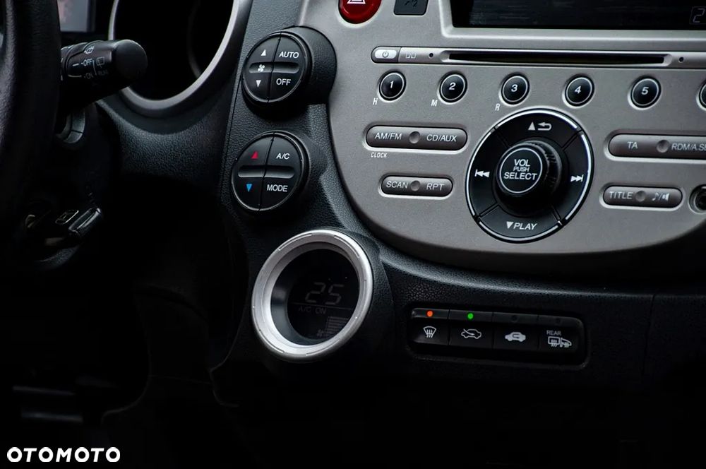 Honda Jazz 1.4 i-VTEC Elegance - 27