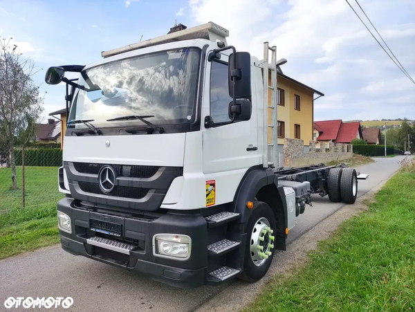 Mercedes-Benz AXOR 1829 rama do zabudowy blokada mostu