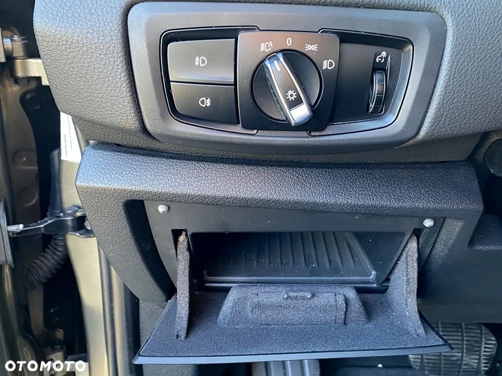 BMW Seria 2 218d GT Advantage - 38