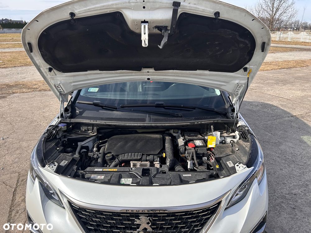 Peugeot 3008 PureTech 130 Stop & Start GPF EAT8 Allure - 14