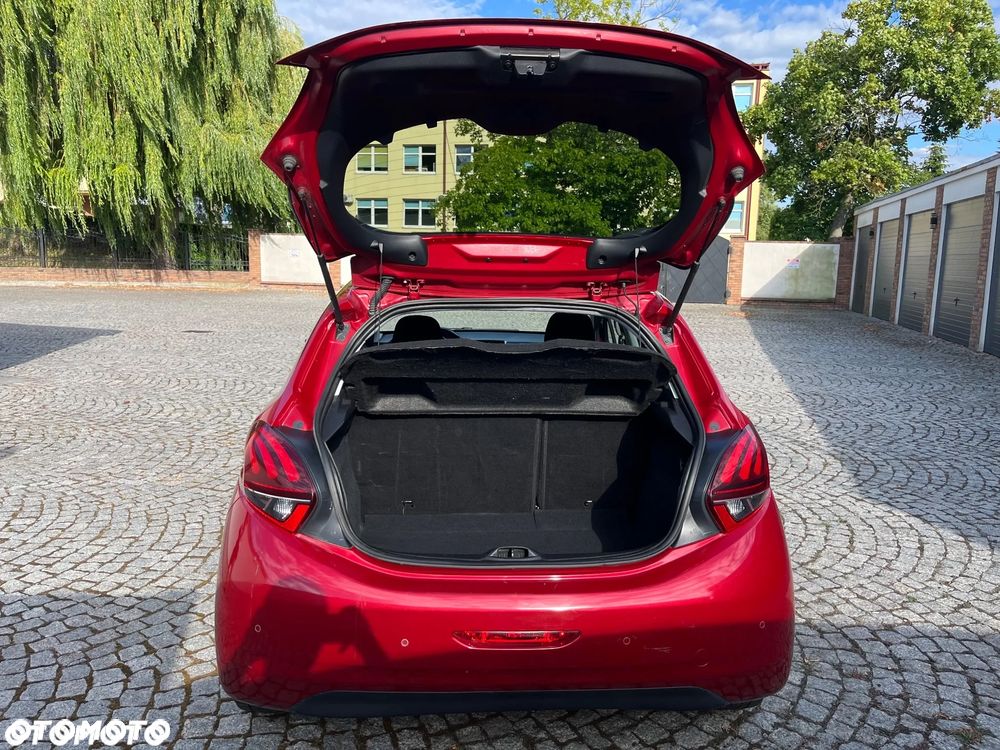 Peugeot 208 82 PureTech Style - 10