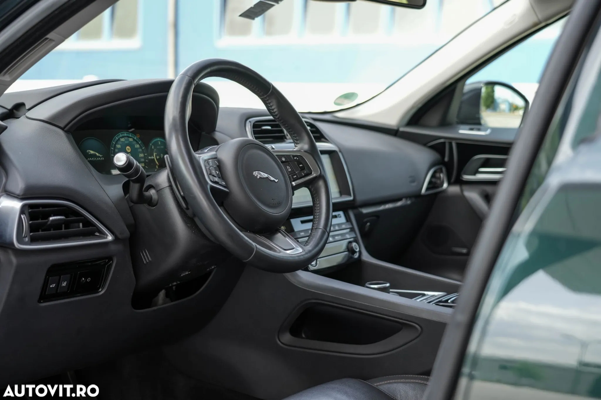 Jaguar F-Pace 20d Aut. Prestige - 11