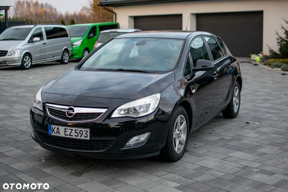 Opel Astra - 30