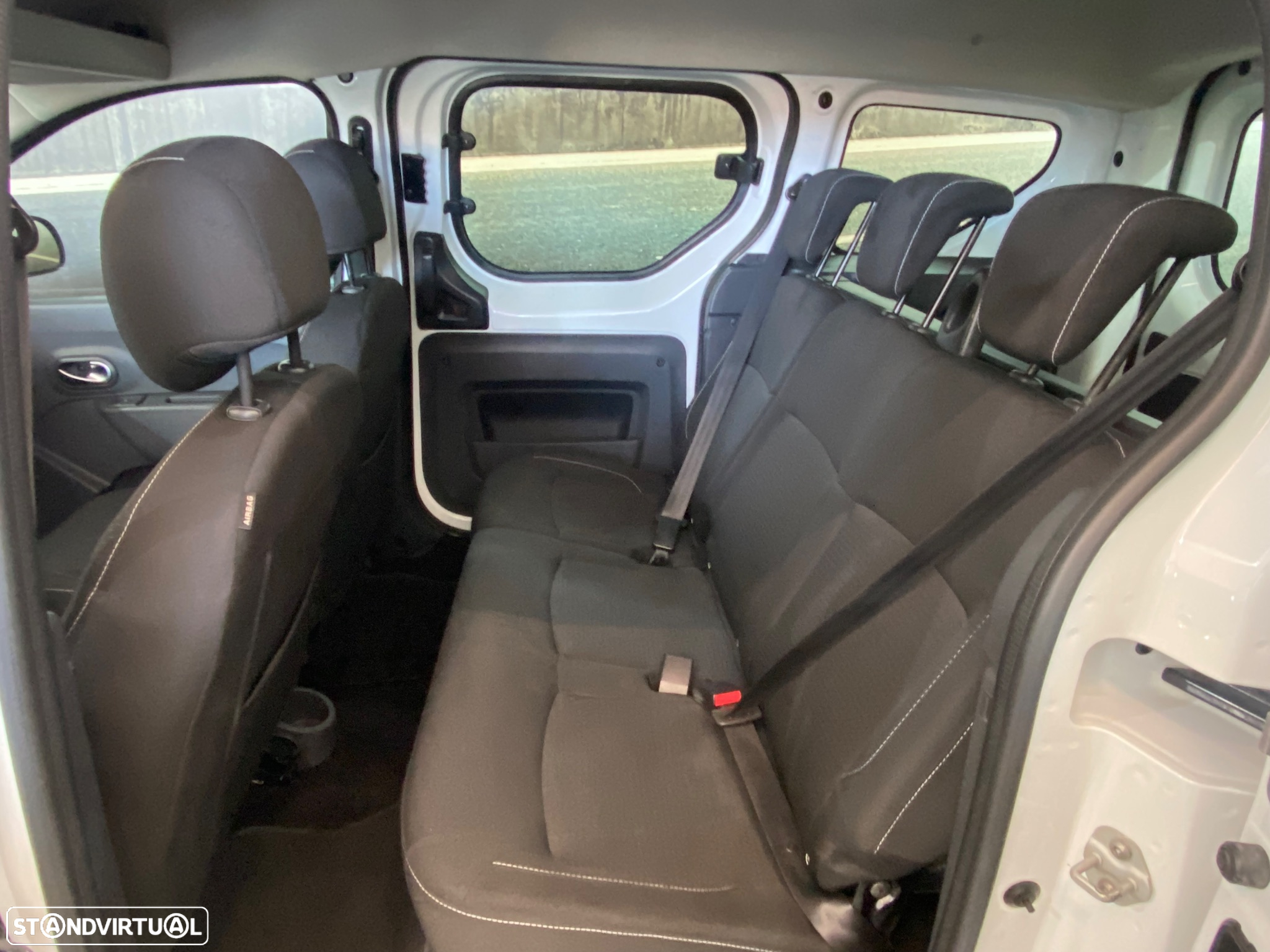 Dacia Dokker 1.5 Blue dCi Essential - 6