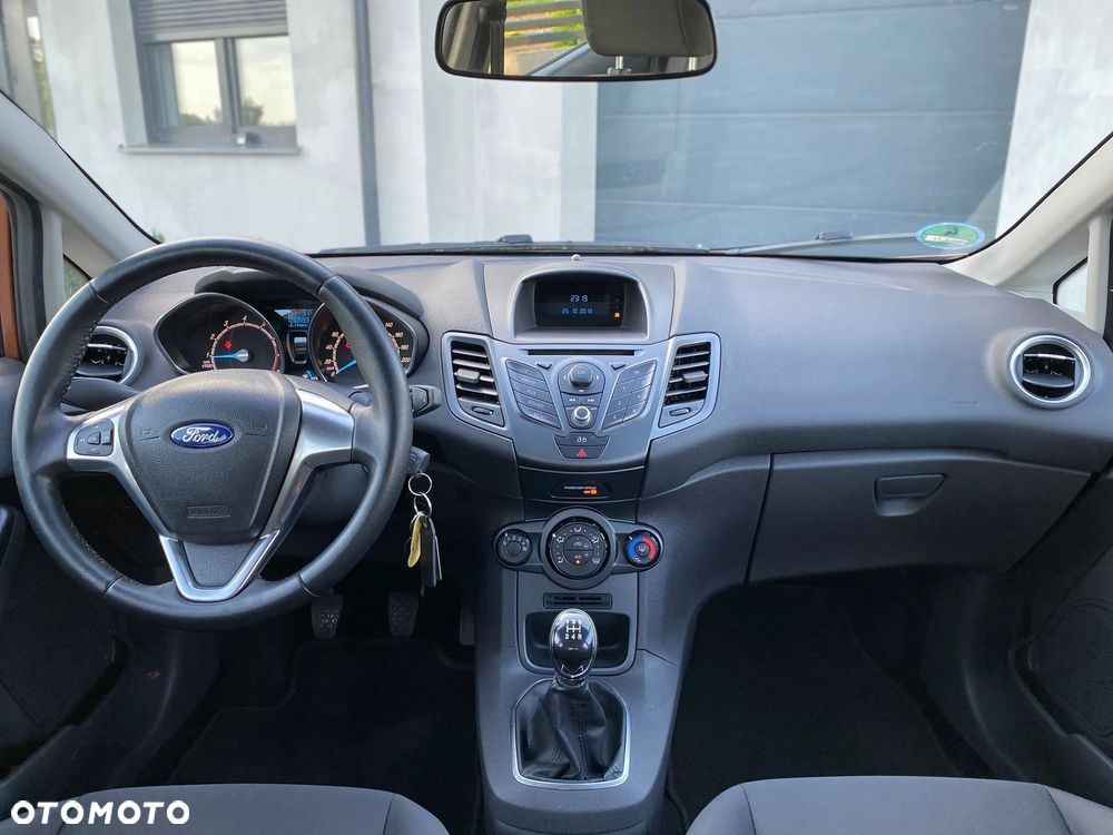 Ford Fiesta 1.25 Trend - 28