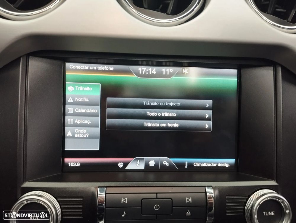 Ford Mustang 2.3i EcoBoost - 38