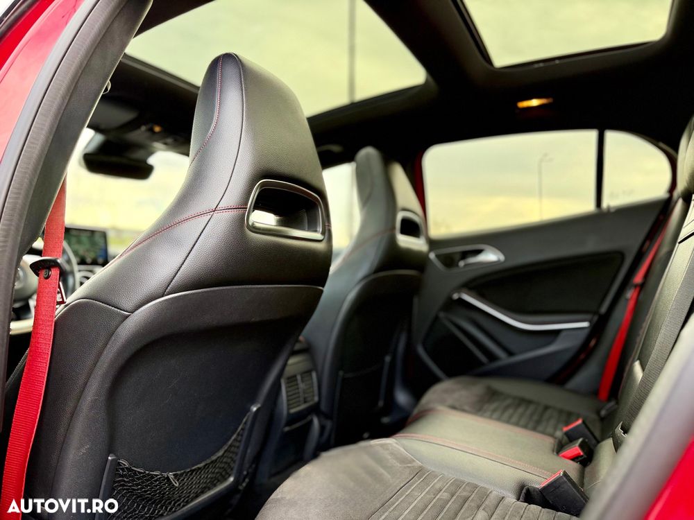 Mercedes-Benz GLA 200 7G-DCT AMG Line - 21