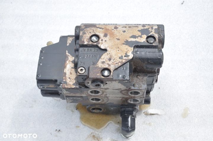 ROZDZIELACZ HYDRAULICZNY ELEKTROZAWÓR DEUTZ 6190 NR R917010231 NOWY - 4
