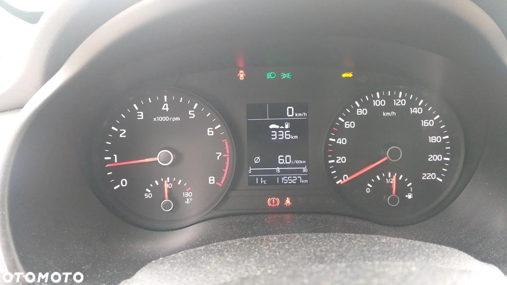 Kia Rio 1.2 M - 10